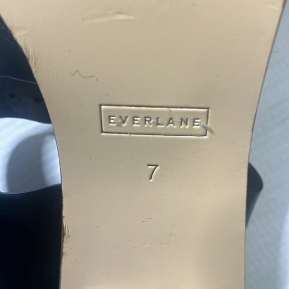 EVERLANE ITALIAN LEATHER BUCKLE SANDALS BLACK SIZE 7 - Picture 5 of 7